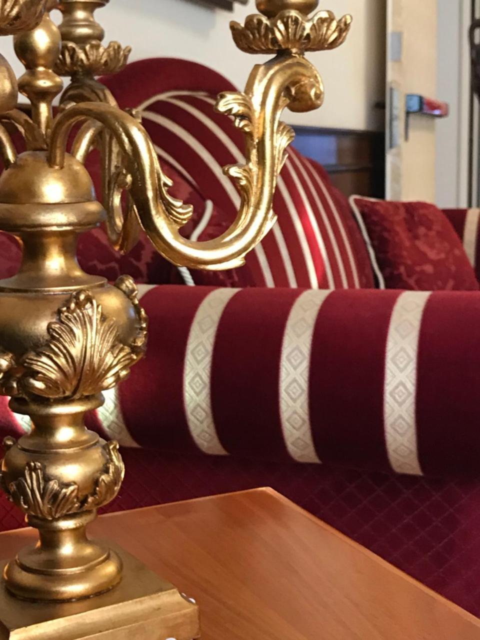Grand Hotel Palace Marsala Ngoại thất bức ảnh A detail of the interior of the hotel